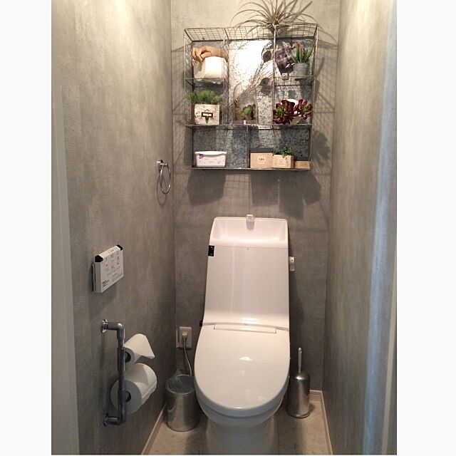 Bathroom,インダストリアル,モルタル風,トイレ,DIY,フェイクグリーン,いなざうるす屋さん,壁紙屋本舗 Chiakiの部屋