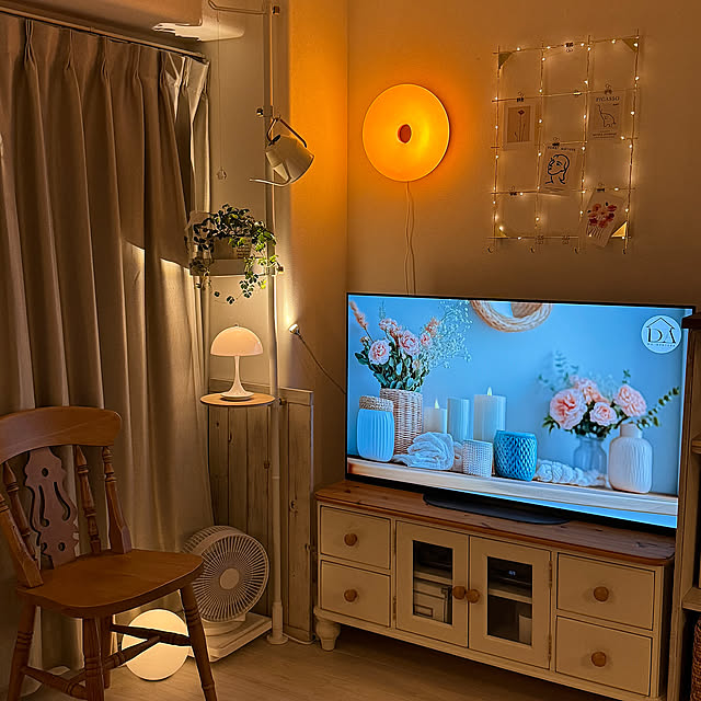 Lounge,ドーナツライト,IKEA 照明,ヴァルムブリクスト,ルイスポールセン,ドローアライン Kyokoの部屋