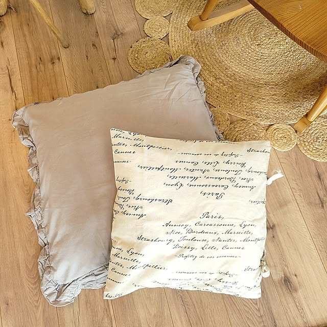 ダイソー♡,クッションカバー,ZARA HOME,ジュートラグ reireiの部屋