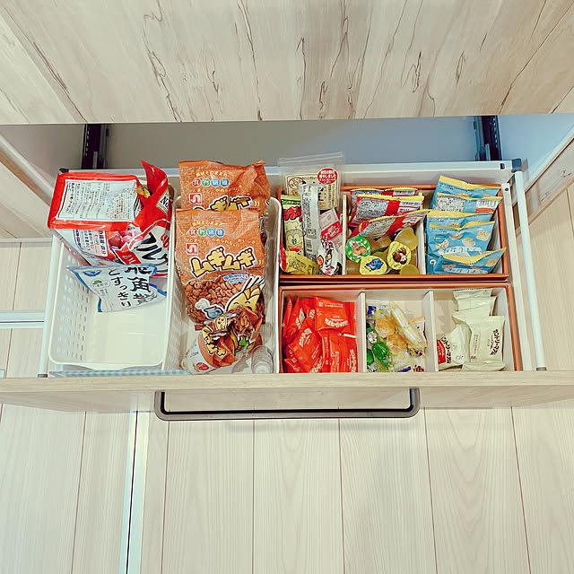 お菓子収納,ハイカウンター収納,クリナップ,食材ストック,100均,いいね、本当に感謝です✨,Kitchen chieの部屋