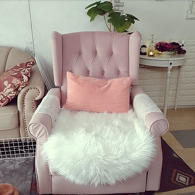 「カットするだけで完成♪レース風ソファ肘掛けカバー」 by Bienvenueさん