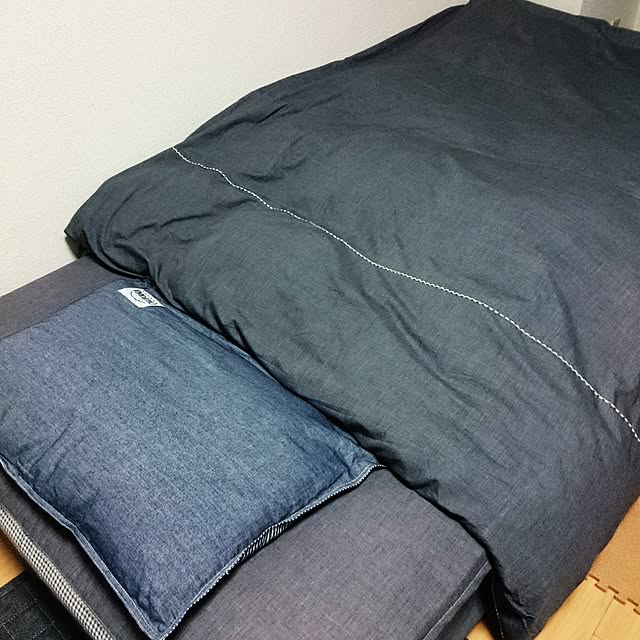 Bedroom,しまむら,カバー,シーツ,ワンルーム,ストリート,ブラック,モノトーン,一人暮らし,シンプル,アメリカン,モノクロ,1K,デニム,男前,グレー,ニトリ,布団カバー,枕カバー AsukAの部屋