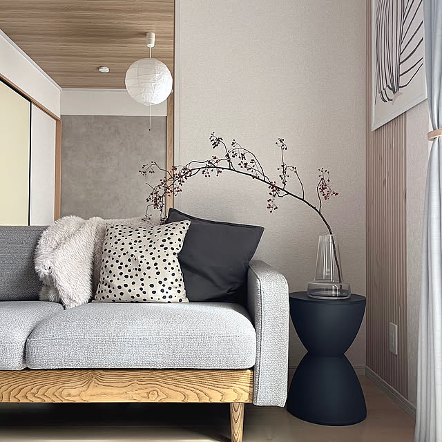 Lounge,ソファ,パンパスグラス,野バラの実,ドライフラワー,japandi,枝もののある暮らし,秋インテリア,北欧,北欧インテリア,海外インテリア,建売住宅,淡色インテリア,韓国インテリア,和室,枝もの,お花のある暮らし,和室インテリア chiiの部屋