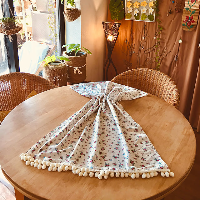 ファッション小物,ポンポンテープ,ストールリメイク,フラワー柄,ダイソー,ストール,ユニクロ,リメイク,趣味,手作り,ハンドメイド,手縫い,セール品,プチプラ,おうち時間を楽しむ,おうち時間 ryomamaの部屋