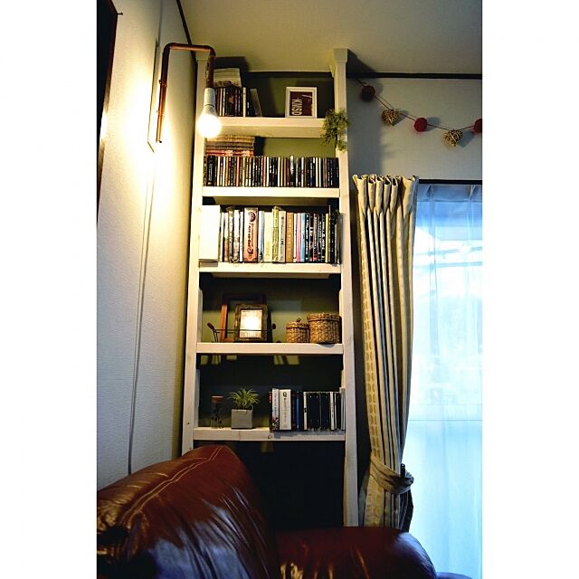 My Shelf,クリスマスインテリア,ディアウォール棚,レコード収納,狭小住宅,DIY,100均,収納DIY ,団地,収納,IKEA mokaの部屋