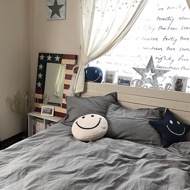 Bedroom,IKEA,カーテン,★私のお城★,海外インテリアに憧れる,グレー,いいねありがとうございます☆,ニトリ,シンプルに憧れる,二世帯住宅の二階,アメリカンスタイル,WTW,ホワイト,Francfranc,寝具,布団カバー,ベッド,ブルックリンスタイル,ミラー,購入品,シンプルインテリア,DIY akistyleの部屋