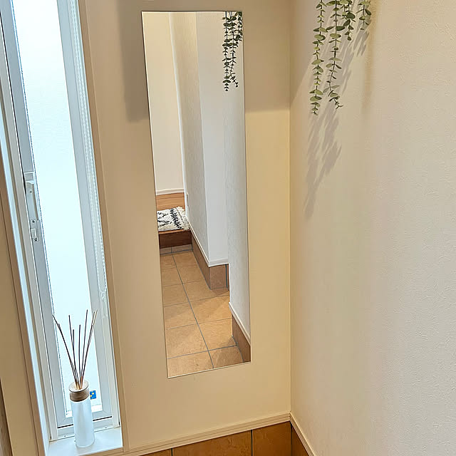 Entrance,割れない鏡,BOOMIE,BOOMIE 割れない鏡,壁掛けミラー,ミラー,鏡,玄関,北欧,くらしのリズムを整える toyoの部屋