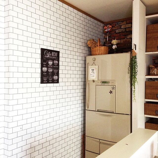 Kitchen,カフェボード,ニトリ,サブウェイタイル風壁紙,壁紙屋本舗,壁紙貼りDIY Kinanの部屋