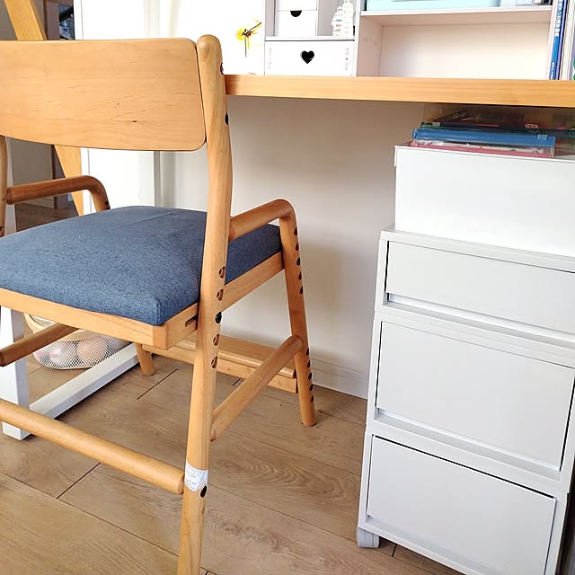 My Desk,暮らし,暮らしを楽しむ,シンプルな暮らし,暮らしを整える,毎日の暮らし,購入品,買ってよかったもの,収納,100均,seria,無印良品,引出し収納,伸縮収納トレー,セリア yamamaの部屋