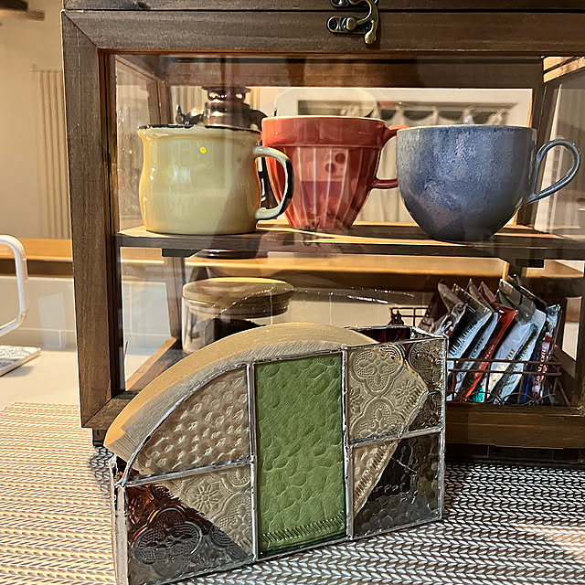 カフェ風キッチン,カフェ風インテリアを目指して,ガラス,手作り,おうちカフェ,コーヒー,コーヒーフィルター入れ,コーヒーフィルターケース,コーヒーのある暮らし,ステンドグラス,ハンドメイド yoshibuの部屋