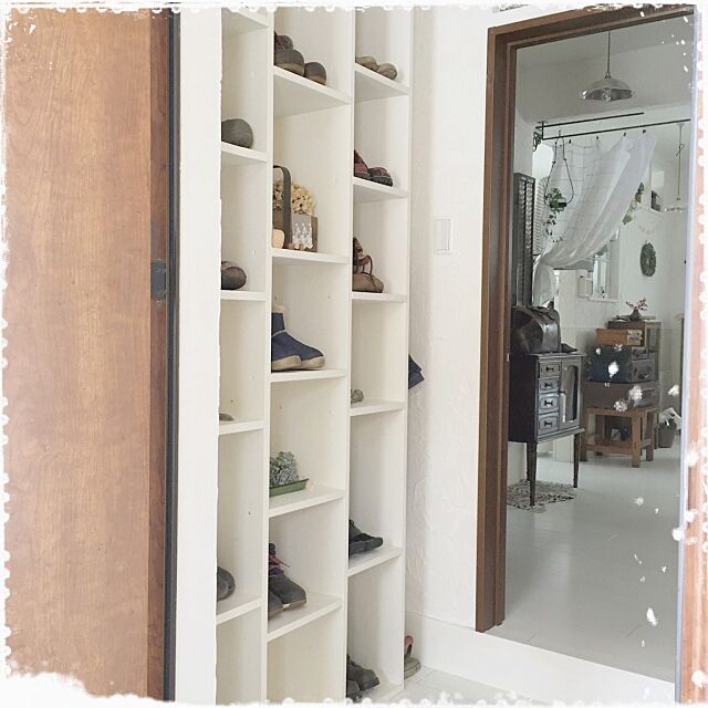 Entrance,狭い玄関,見せる収納,学校の靴箱をイメージに,靴棚DIY mocoの部屋