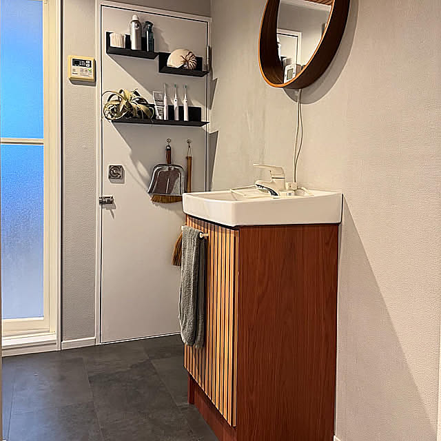 Bathroom,洗面室,インテリア,レトロ,リフォーム,リノベーション,ビンテージマンション,団地暮らし,快適な暮らし,築古マンション,DIYのある暮らし,団地間取り,収納,DIY,整理整頓 chulashihoの部屋