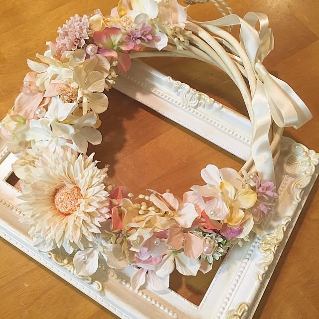 Entrance,リース 手作り,春色,造花,可愛い,セリア,ダイソー,100均 riruyuの部屋