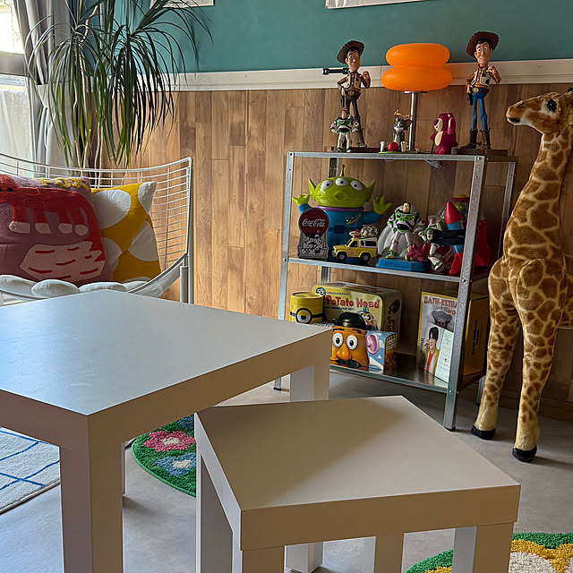 My Shelf,雑貨,DIY,セルフリフォーム,カフェ風,カラフルな壁,マンションインテリア,おもちゃコーナー,カラフル大好き♡,カラフルインテリア,セルフペイントの壁,カラフルな家,マンションリフォーム,セルフペイント,ピクサー,トイストーリーの仲間たち,トイストーリーフィギュア mzk1213の部屋