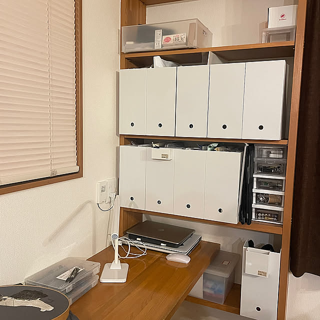My Desk,刺繍が好き,アトリエコーナー,アトリエスペース,無印良品,一人暮らし,平屋,平屋暮らし,無印良品 収納,無印良品収納ケース A-Mの部屋