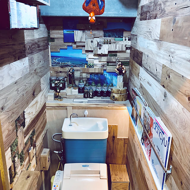 Bathroom,モレシャンズ倶楽部,サッカー日本代表応援部,KUFFS,スパイダーマン,DIY,合板,合板 板壁,ワンピース KUFFSの部屋