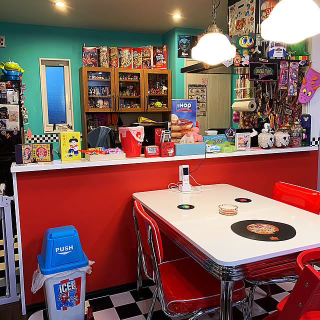 Kitchen,ダイニング,アメリカン,二世帯,アメリカンポップ,アメリカンダイナー,二世帯住宅,アメリカンダイナー風,アメリカンダイナー キッチン aporoの部屋