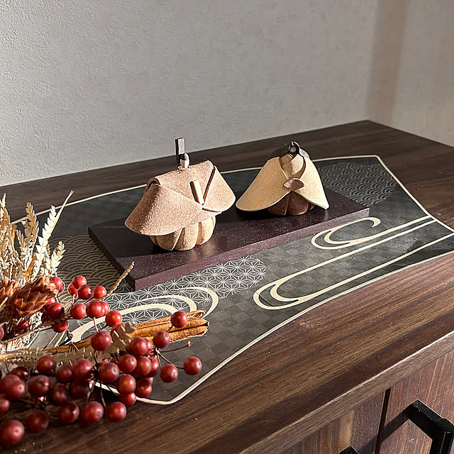 My Shelf,micaさんの作品,ドライフラワー,好きな物に囲まれて,好きな風景,好きなものに囲まれて暮らす,永田みどり,陶雛,雛飾り,ひな祭り yunyumの部屋