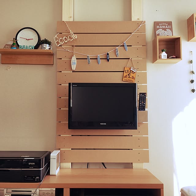 On Walls,壁掛けテレビ,テレビ台DIY,ディアウォール棚,DIY,ハワイアン,ナチュラル Aloalo.sa_naの部屋