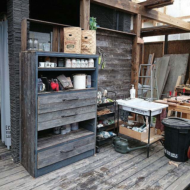 My Shelf,ステンシル自作,ig→fukamami_ecokagu,ナチュラルも男前も好き,たんすリメイク,BOXリメイク,男前,DIY女子,ごちゃごちゃだけど作業場,廃材リメイク EcoKaguの部屋