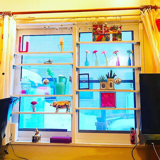 My Shelf,On Walls,rice,ペンキ塗り,個性的,派手,おもちゃ Asamiの部屋