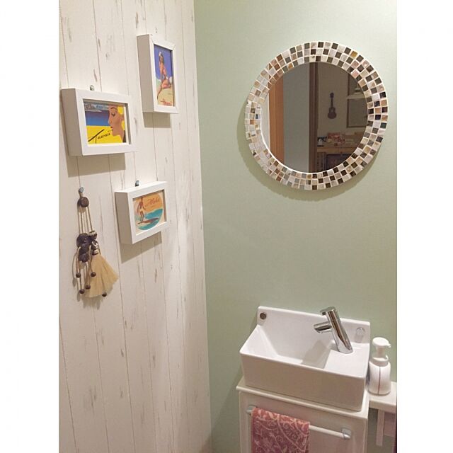 Bathroom,ニトリ鏡,白板壁,エメラルドグリーン,トイレ nekomusumeの部屋
