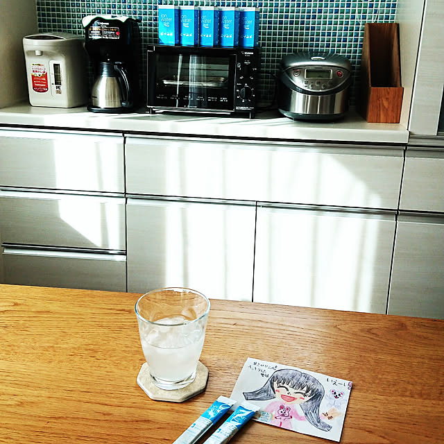 Kitchen,収納,娘のイラスト,子供もお気に入り,水分補給,こどものいる暮らし,エコカラットのコースター,みていただきありがとうございます❤️,イオンウォーター,ポカリのまなきゃ,ポカリフォト,大塚製薬株式会社,冷たく美味しい mikanの部屋