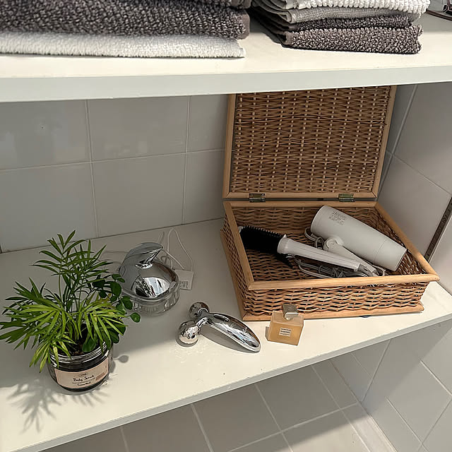 Bathroom,かご・バスケット,リゾート風,暮らしを楽しむ,すっきり暮らす,居心地のいいカフェにいるような暮らし,グリーンのある暮らし,淡色インテリア mu-daysの部屋
