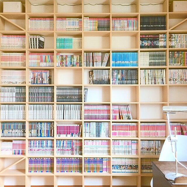 My Shelf,壁一面本棚,本棚,漫画,漫画部屋,漫画収納,寝室の一角,すっきり暮らしたい,シンプルに暮らしたい rei-miの部屋