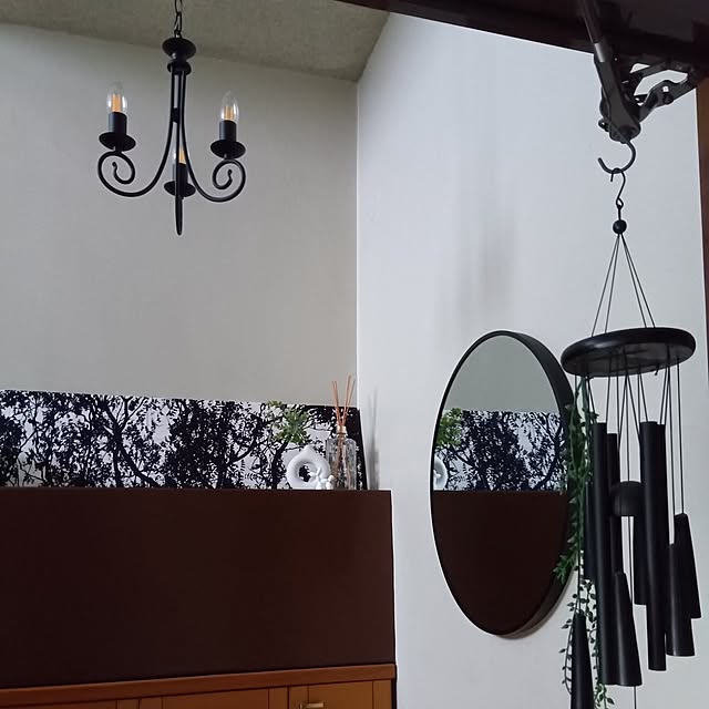 Entrance,モノトーンインテリア,モノトーン,マリメッコファブリックパネル,ドアチャイム,鏡,みて頂きありがとうございます♡,春,イベント参加,築年数50年,壁掛けミラー mikeの部屋