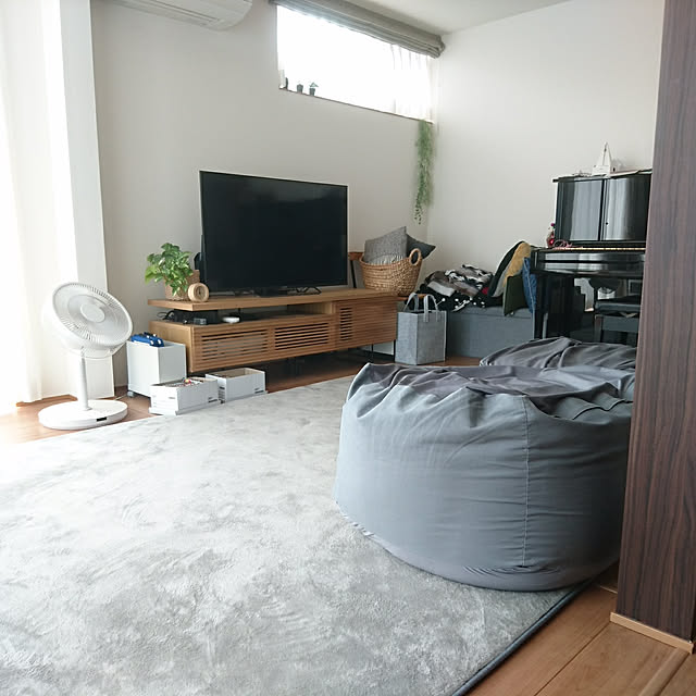 ソファ,無印良品,こどものいる暮らし,こどもと暮らす。,収納,収納スツール,体にフィットするソファ,ラグ,テレビボード,くらしと,くらしとイベント,くらしとオリジナルテレビボード,くらしとモニター,コミック収納,100均,100均アイテム,ワッツ,鬼滅の刃,Lounge yukoの部屋