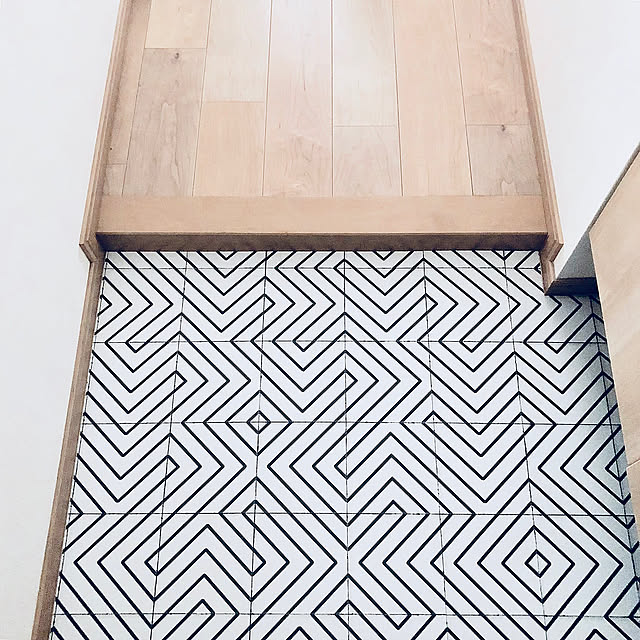Entrance,玄関入り口,玄関床をDIY,玄関床,Hatte me(ハッテミー),壁紙屋本舗,玄関 YYの部屋