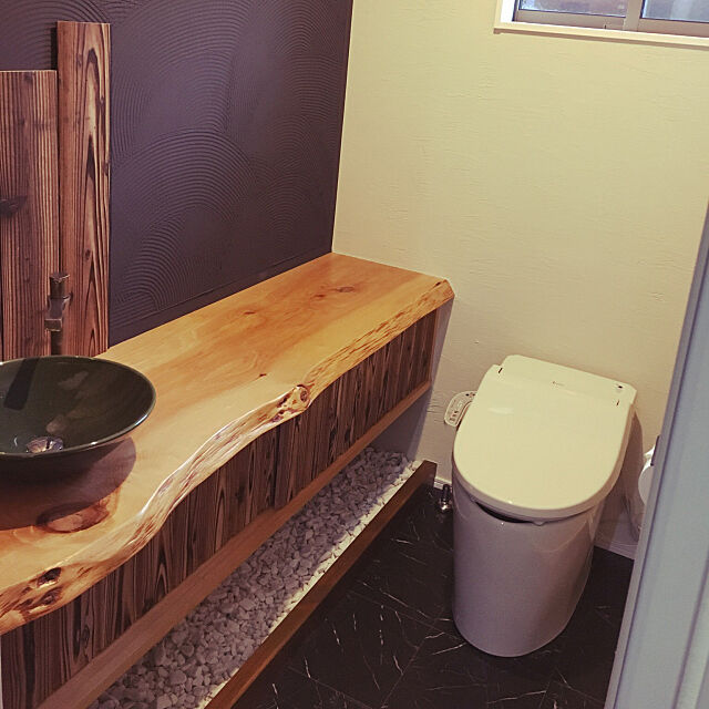 Bathroom,珪藻土の壁,かくせる収納,和モダン,アクセントクロス mmの部屋