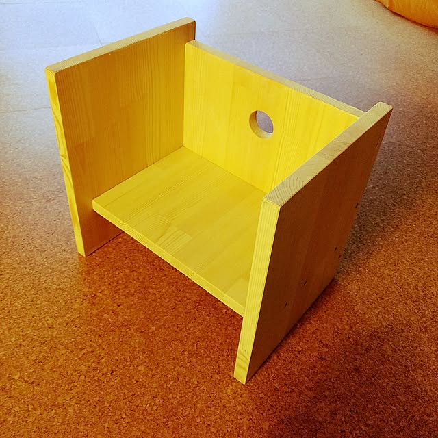 Lounge,変化椅子,DIY,ワトコオイル ホワイト,キッズ,椅子にも机にも,年齢に合わせて ChicaLKの部屋