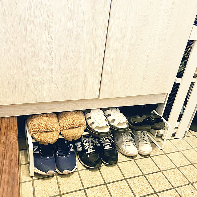 Entrance,frame,山崎産業,下駄箱下収納,カフェ風,癒し,いつもいいねありがとうございます♡,花のある暮らし,ドライフラワー♡,extended shoes rack asako.10の部屋