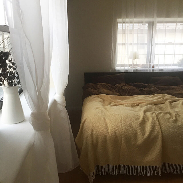 Bedroom,寝室インテリア,ニトリ,漆喰壁DIY,IKEAのカーテン,Nウォーム,模様替え kamiの部屋