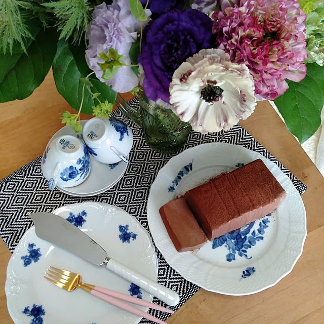 My Desk,ロイヤルコペンハーゲン,花束,チョコレートムース,癒しセット,バレンタイン reko639の部屋