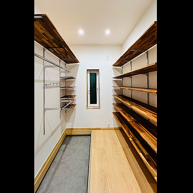 Entrance,棚作り,棚受け,棚板,棚DIY,棚,DIY,北欧,リノベーション chevrolet.0pnの部屋