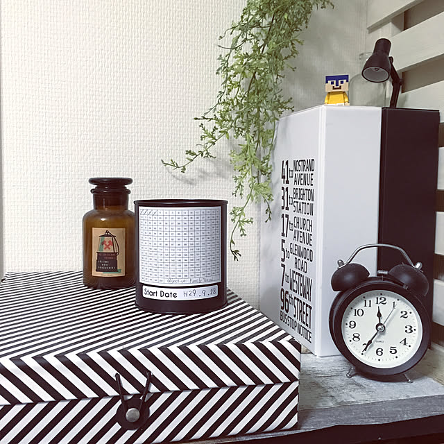 My Shelf,mono・o・tone,タイガーコペンハーゲン,Tiger Copenhagen,いなざうるす屋さん,セリア,キャンドゥ☆,500円玉貯金,IKEA,フェイクグリーン♡,Instagramやってます,instagramと同じpic,Instagram→yu.a.0406 Yuako-natyucoloの部屋