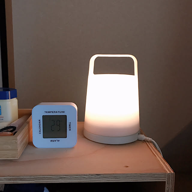 Bedroom,防災対策,非常灯,持ち運びできるあかり,安全対策,無印良品,LEDライト nicoの部屋