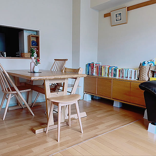 ダイニングテーブル,賃貸,ストッケ,社宅,飛騨の椅子,お花の定期便,ルンバ対策,お掃除ロボット対応,絵本,Overview,シンプル,ナチュラル shizukabotyaの部屋