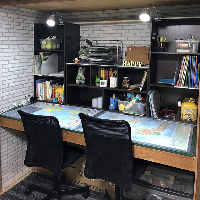 My Desk,DIY,ニトリ,IKEA,フェイクグリーン,ダイソー,照明,100均,押入れデスク,団地暮らし,押入れ改造 Mitsuの部屋