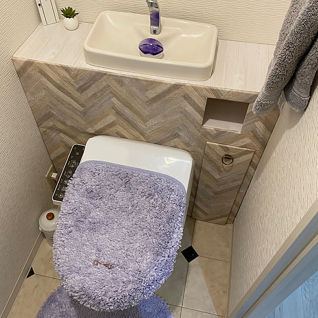 Bathroom,ダイソーフェイクグリーン,DIY棚 akoの部屋