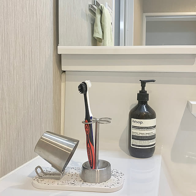 Bathroom,シルバーが好き,はみがきコップ,買ってよかったもの eepの部屋