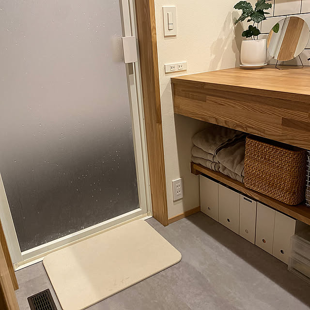 TOTO お風呂,造作洗面台,soil バスマット,RoomClipショッピング,ラク家事,中庭のある家,中庭のある暮らし,ルームクリップショッピング,Bathroom sznoieの部屋