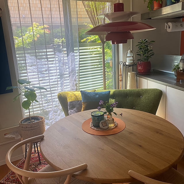 2024.04.28☀️,みつろう,マダガスカルジャスミン,ちょうちょ,タンバリン,クッション,酒見椅子店,窓辺のインテリア,フェンス,花のある暮らし,RCの出会いに感謝♡,いいね!ありがとうございます◡̈♥︎,好きなものに囲まれて暮らす,季節を楽しむ暮らし,コメントスルーで大丈夫です♡,見ていただいてありがとうございます♡,ガーデニングが好き,ホルムガード,複数枚投稿,Yチェア,My Desk,tenntennちゃん,yukimaruちゃん,エレナ fu-mufumuの部屋