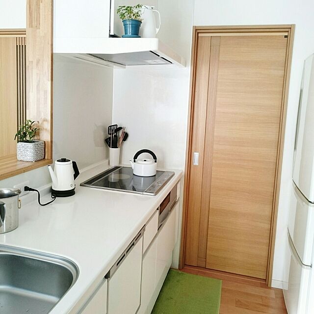 Kitchen,シンプルナチュラル,すっきりとした暮らし,コンロ周り,電気ケトル,グリーンのある暮らし,無印良品 yunohaの部屋