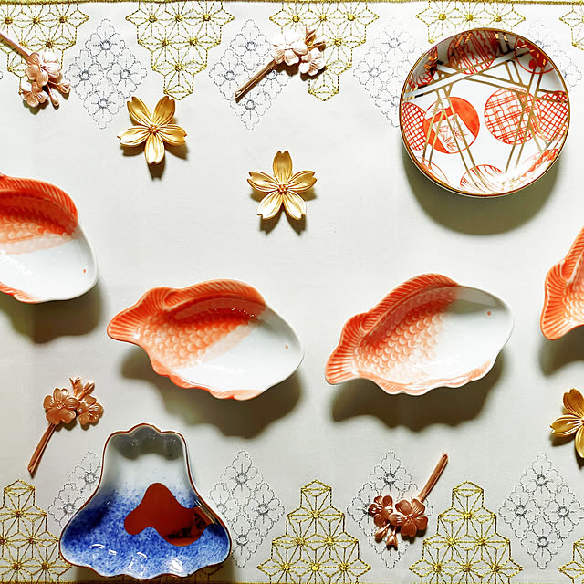 My Desk,新生活,豆皿,アマブロ,amabro,natural kitchen,箸置き,テーブルランナー,桜,鞠,富士山,鯛,縁起物,お気に入りの器 JKの部屋