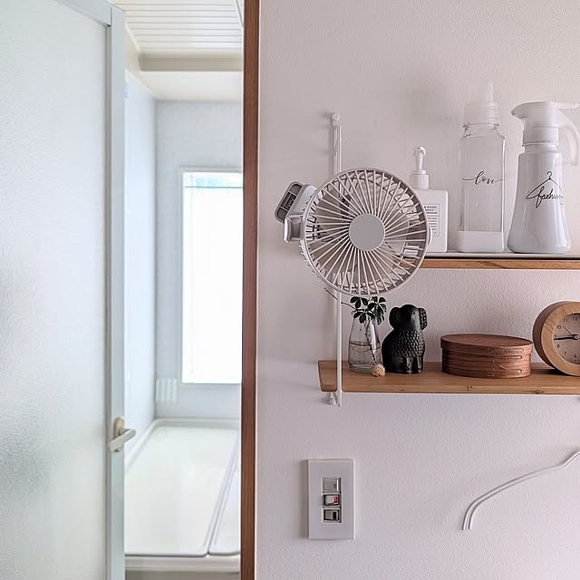 Bathroom,買ってよかったもの,ニトリ,お値段以上♡,4way,コードレス,USB充電式,風量3段階,モカ,クリップファン,コンパクト家電,快適空間,クリクリップ式,梅雨時期も快適に♡,洗面脱衣所,ランドリースペース,室内用物干し,夏家電,夏の準備,見ていただきありがとうございます♡ mak.の部屋