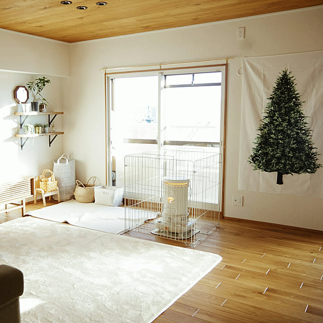 Overview,クリスマス,こどもと暮らす,セリア,北欧インテリア,ラグ,マイクロファイバー,コロナストーブ,マンション,無垢の床,漆喰壁,おもちゃ収納 cocoyukoの部屋